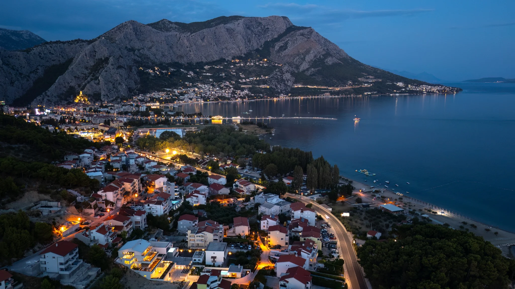 The Omiš Riviera between the Adriatic and the mountains